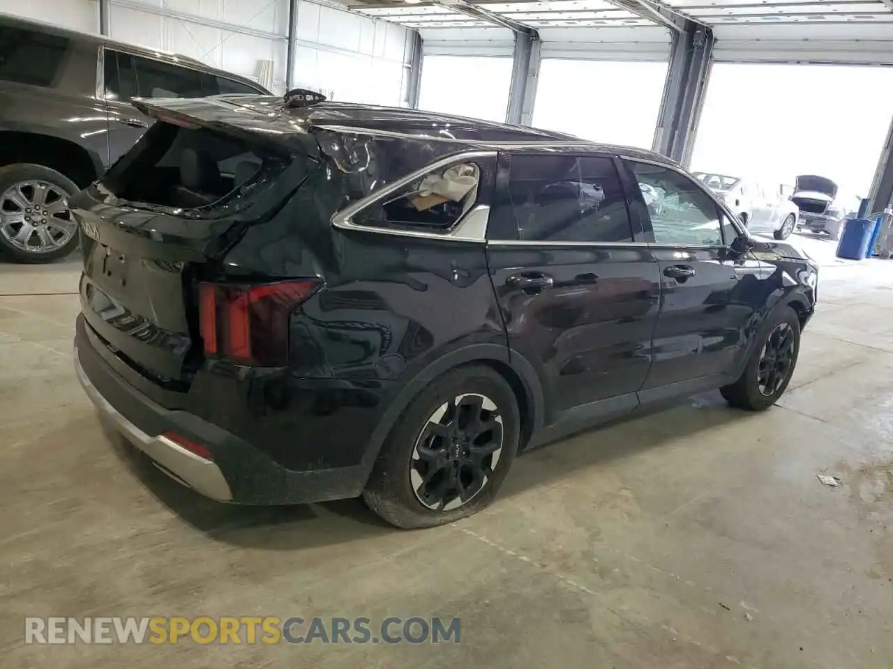 3 Photograph of a damaged car 5XYRL4JCXRG275381 KIA SORENTO 2024