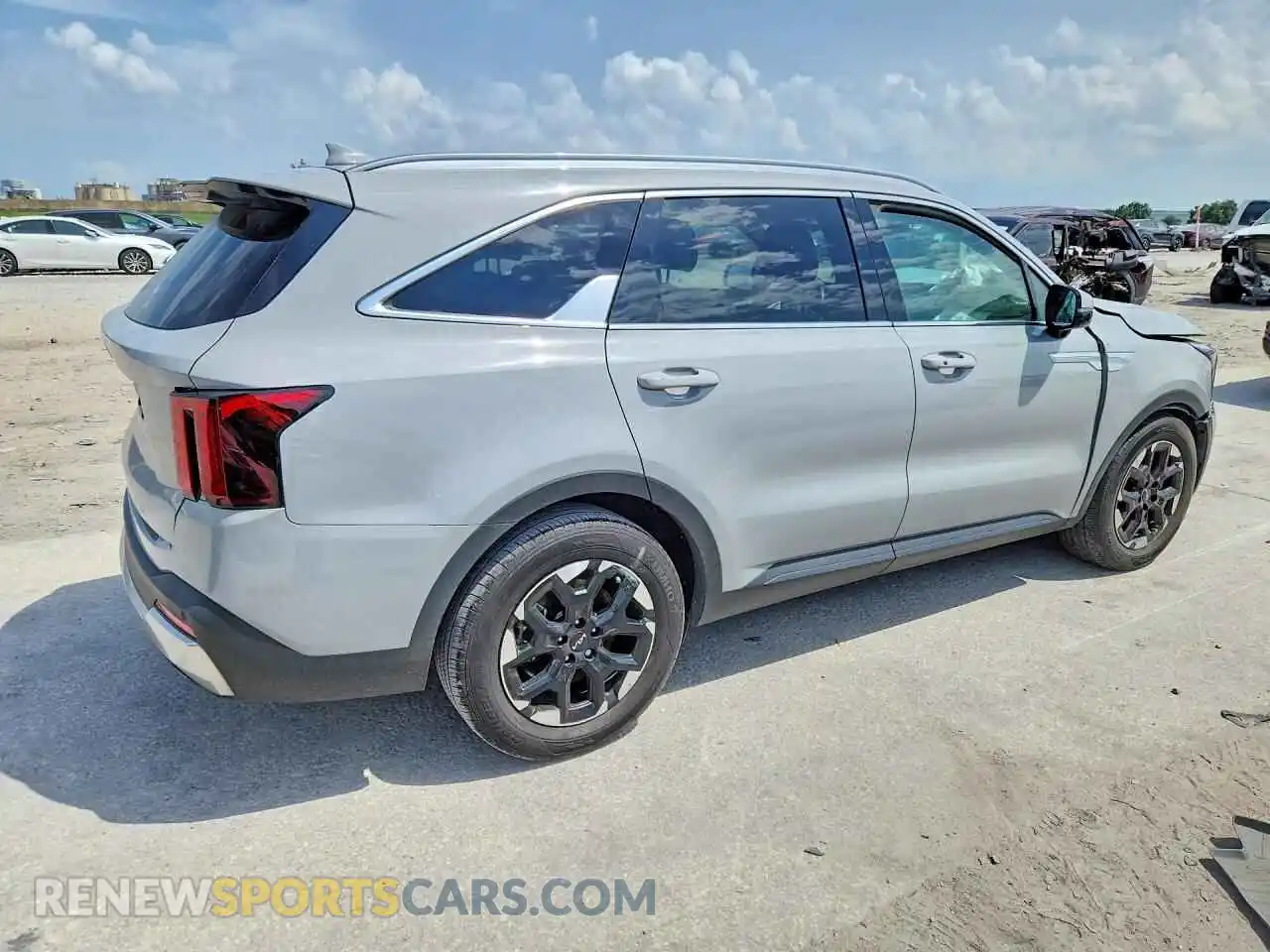 3 fotografías del automóvil dañado 5XYRL4JCXRG278376 KIA SORENTO 2024