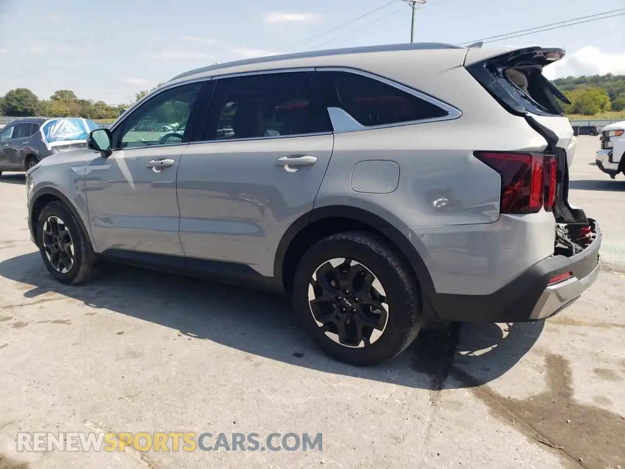 2 fotografías del automóvil dañado 5XYRL4JCXRG279883 KIA SORENTO 2024