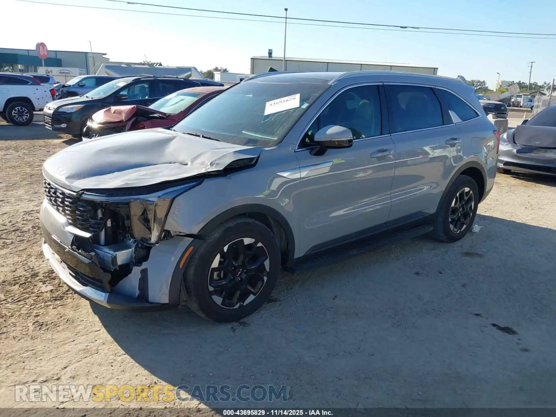 2 Photograph of a damaged car 5XYRL4JCXRG282380 KIA SORENTO 2024