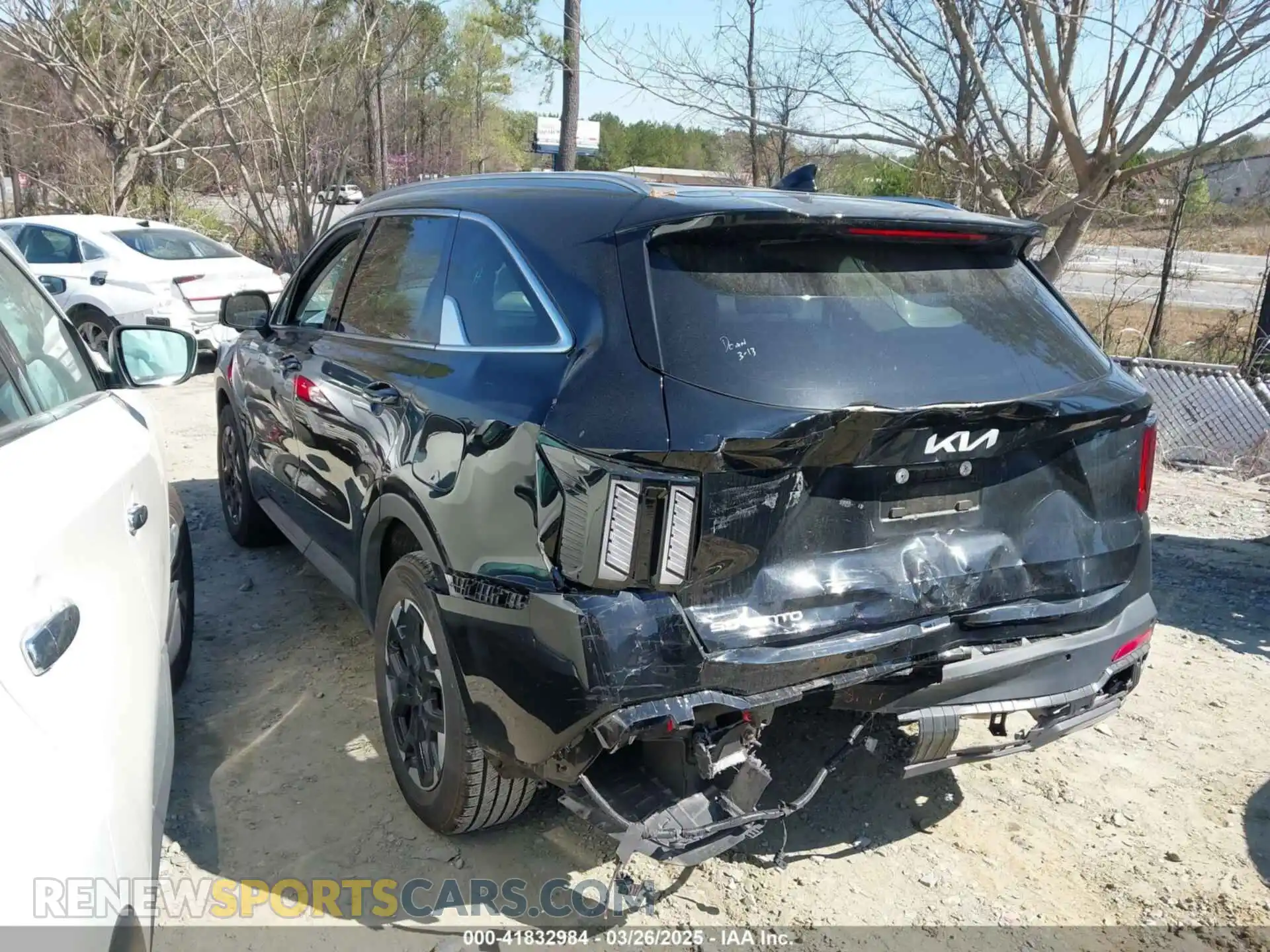 3 Photograph of a damaged car 5XYRL4JCXRG285618 KIA SORENTO 2024