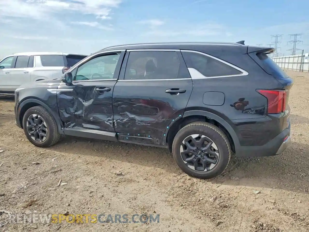 2 Photograph of a damaged car 5XYRLDJC0RG256418 KIA SORENTO 2024