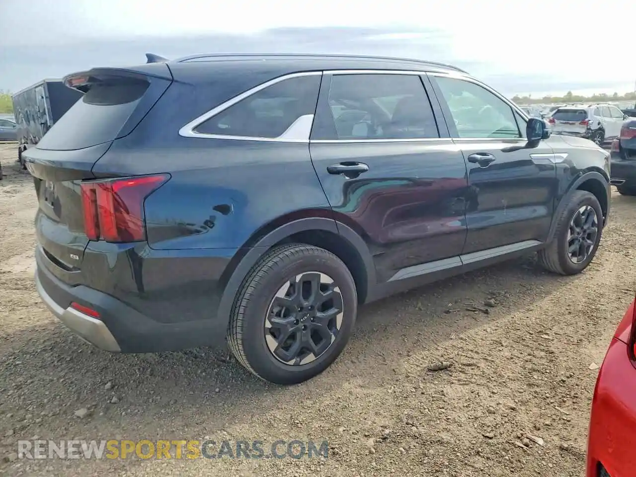 3 Photograph of a damaged car 5XYRLDJC0RG256418 KIA SORENTO 2024