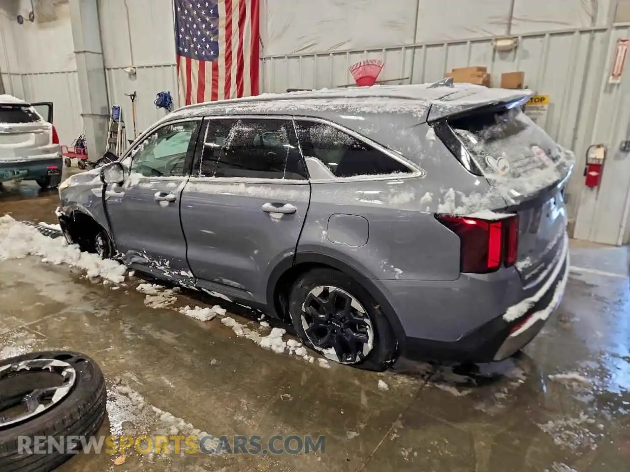2 Photograph of a damaged car 5XYRLDJC0RG260355 KIA SORENTO 2024
