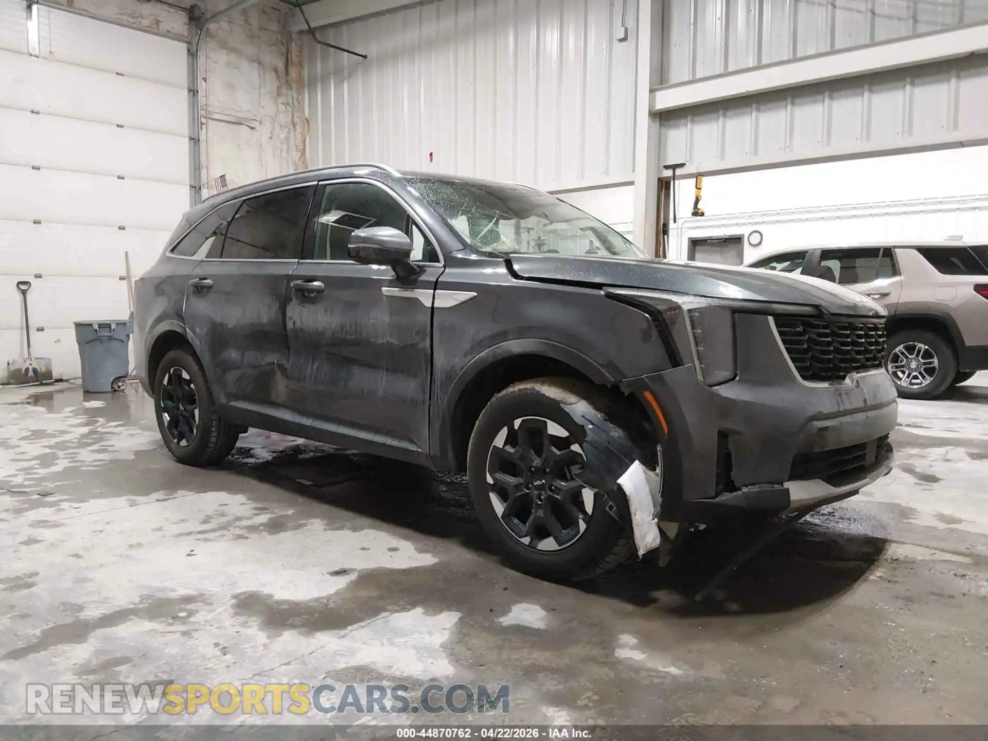 1 Photograph of a damaged car 5XYRLDJC0RG260985 KIA SORENTO 2024