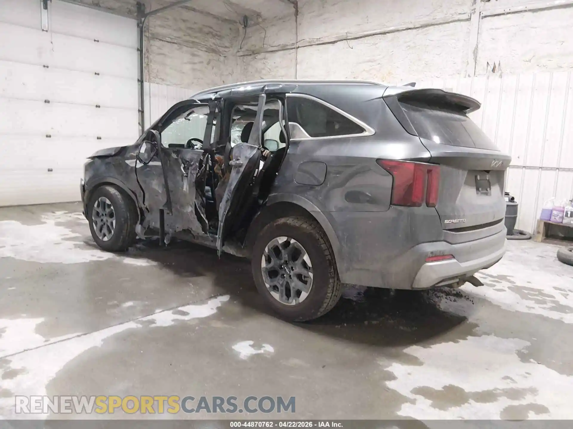 3 Photograph of a damaged car 5XYRLDJC0RG260985 KIA SORENTO 2024