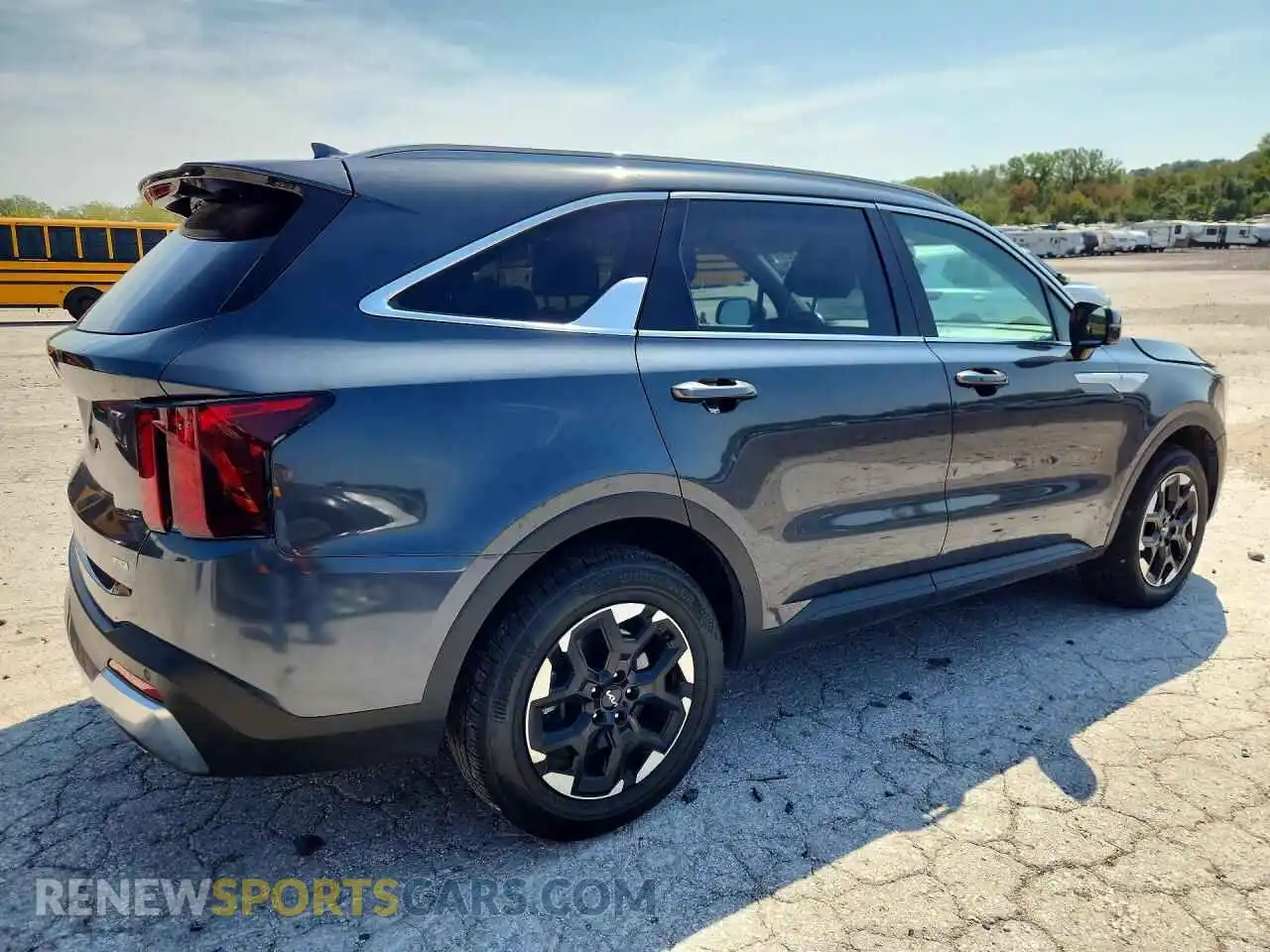 3 Фотография поврежденного автомобиля 5XYRLDJC0RG276006 KIA SORENTO 2024