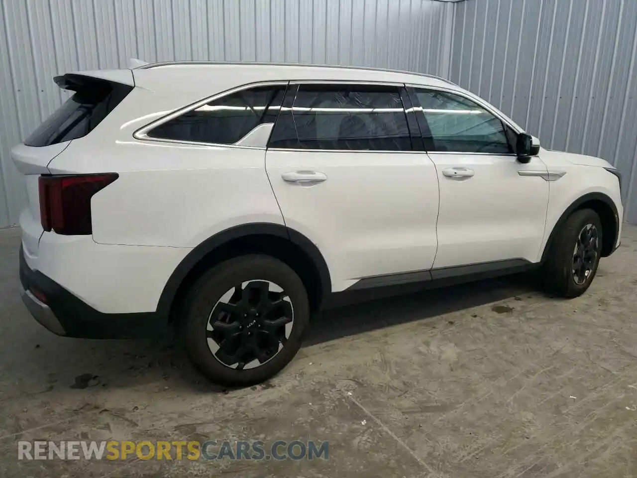 3 Photograph of a damaged car 5XYRLDJC0RG291086 KIA SORENTO 2024