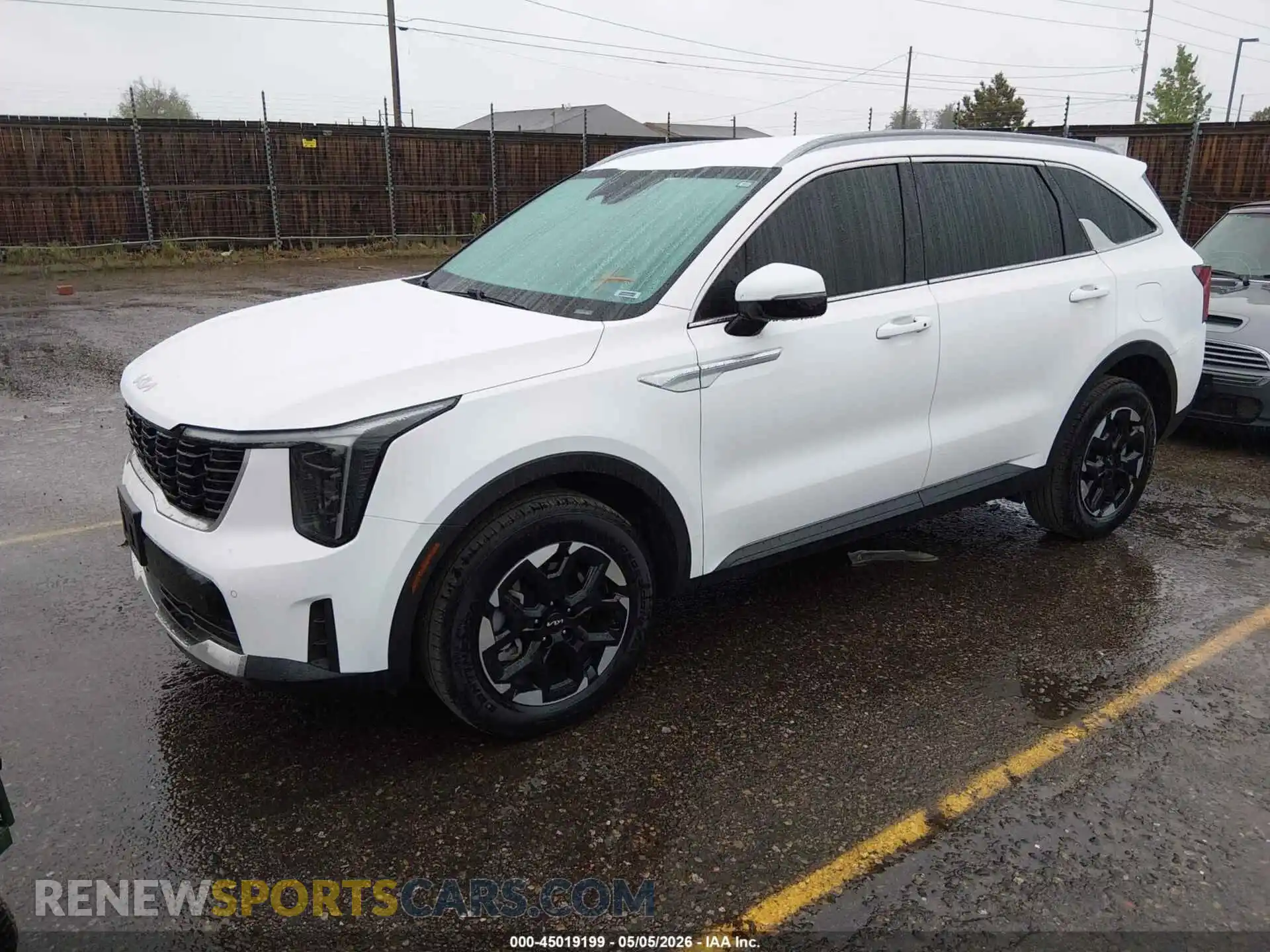 2 Photograph of a damaged car 5XYRLDJC1RG283191 KIA SORENTO 2024