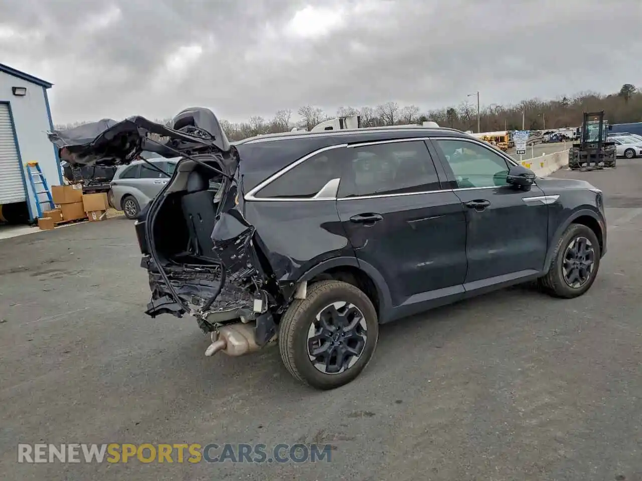 3 Photograph of a damaged car 5XYRLDJC1RG287600 KIA SORENTO 2024