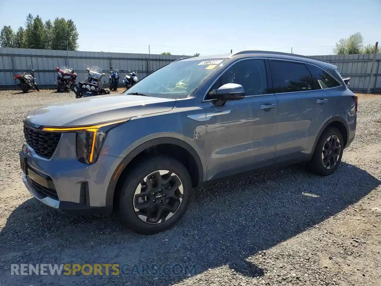 1 Photograph of a damaged car 5XYRLDJC2RG261765 KIA SORENTO 2024