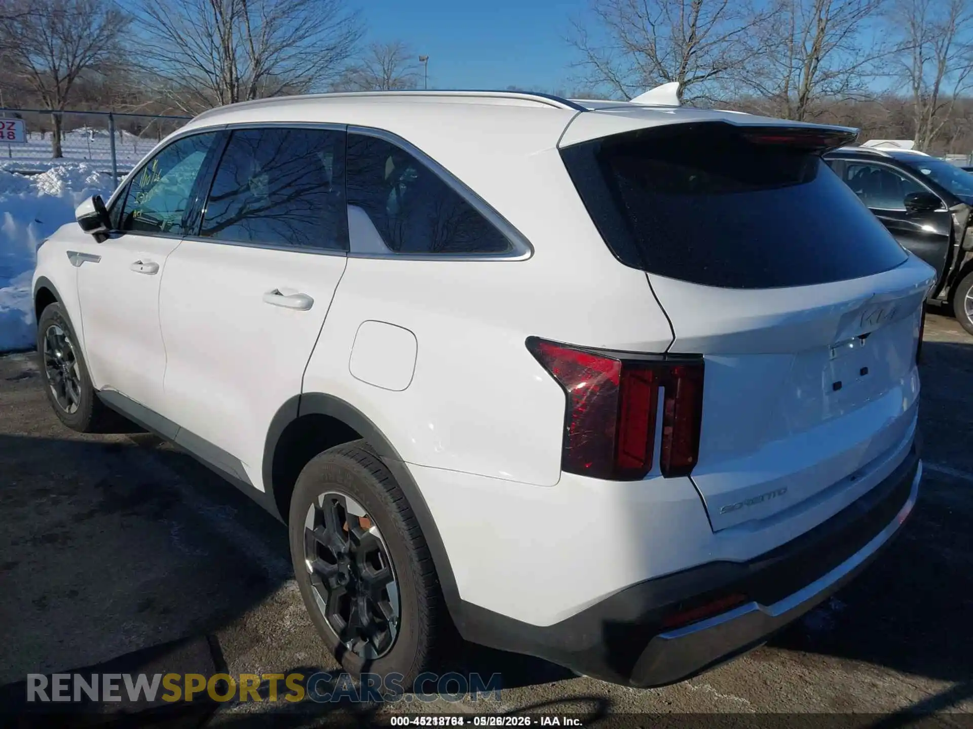 3 Photograph of a damaged car 5XYRLDJC3RG269910 KIA SORENTO 2024