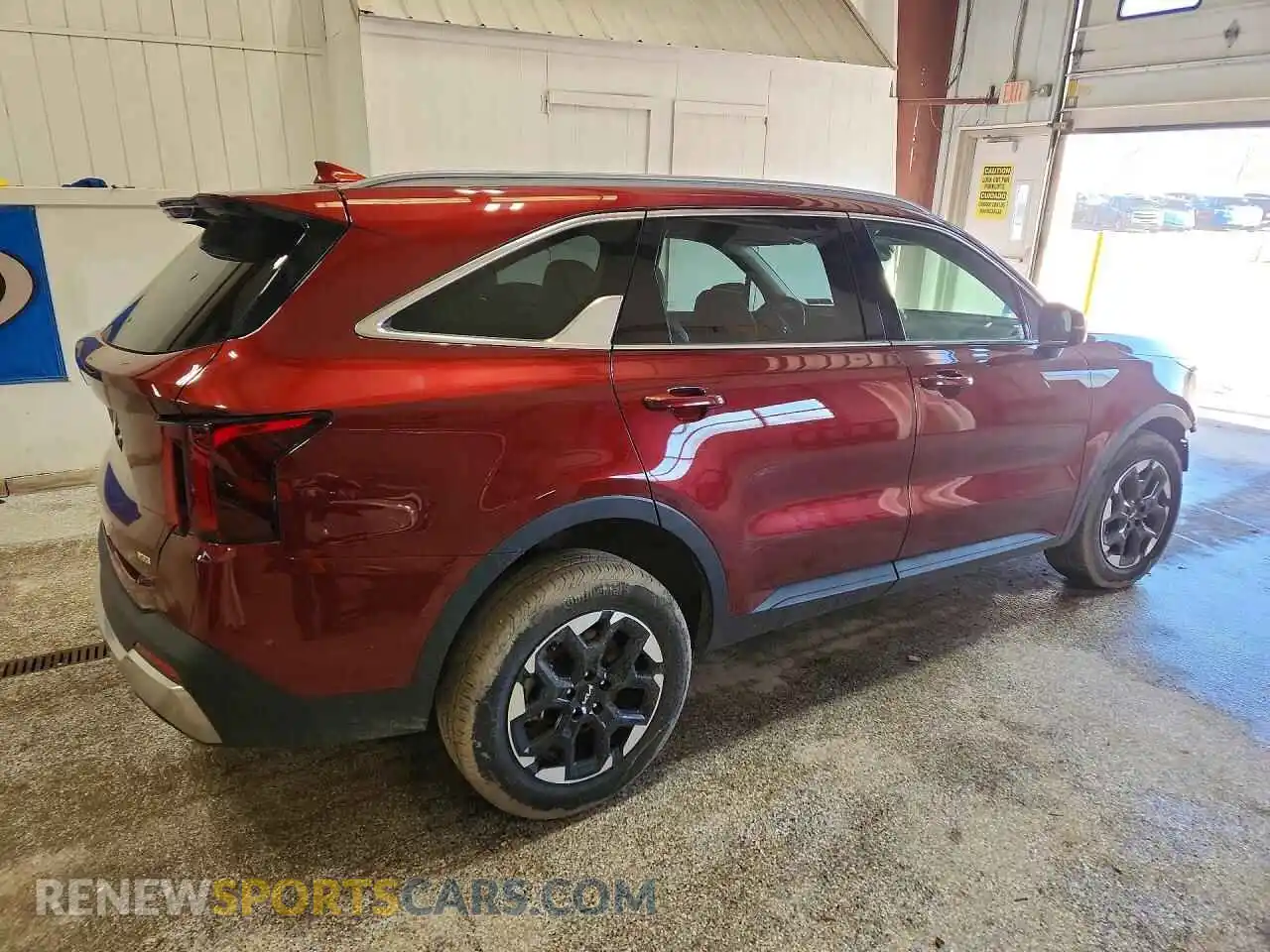 3 Photograph of a damaged car 5XYRLDJC3RG270703 KIA SORENTO 2024