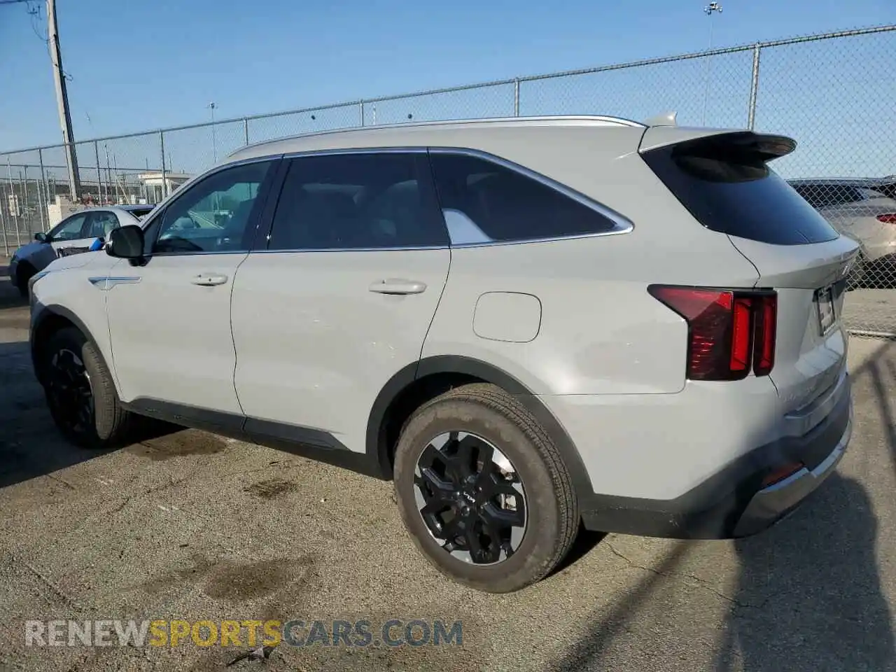 2 Photograph of a damaged car 5XYRLDJC5RG289186 KIA SORENTO 2024