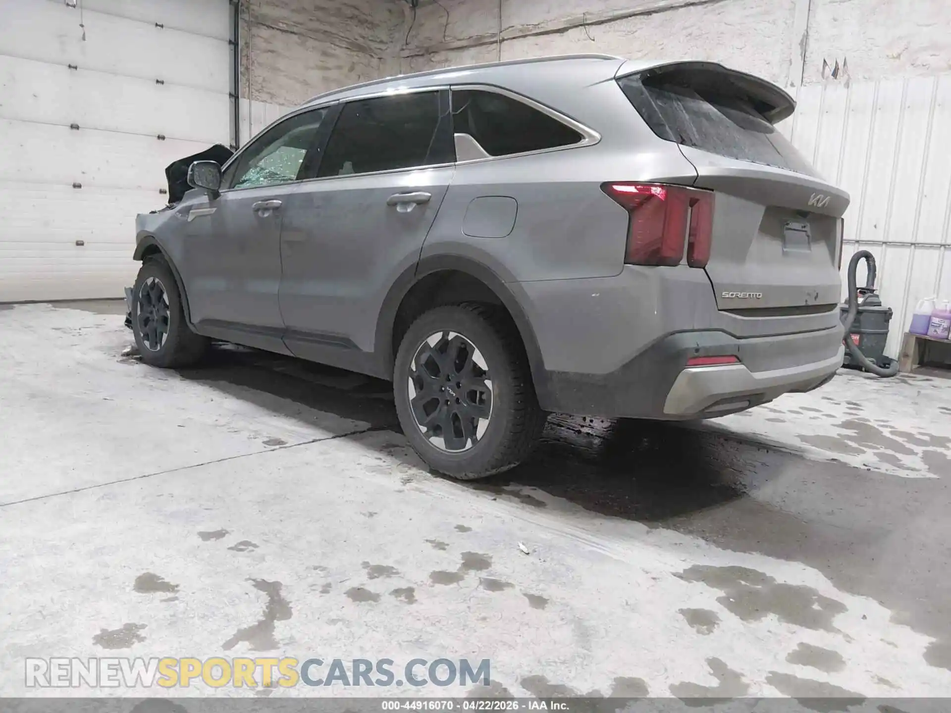 3 Photograph of a damaged car 5XYRLDJC6RG261638 KIA SORENTO 2024