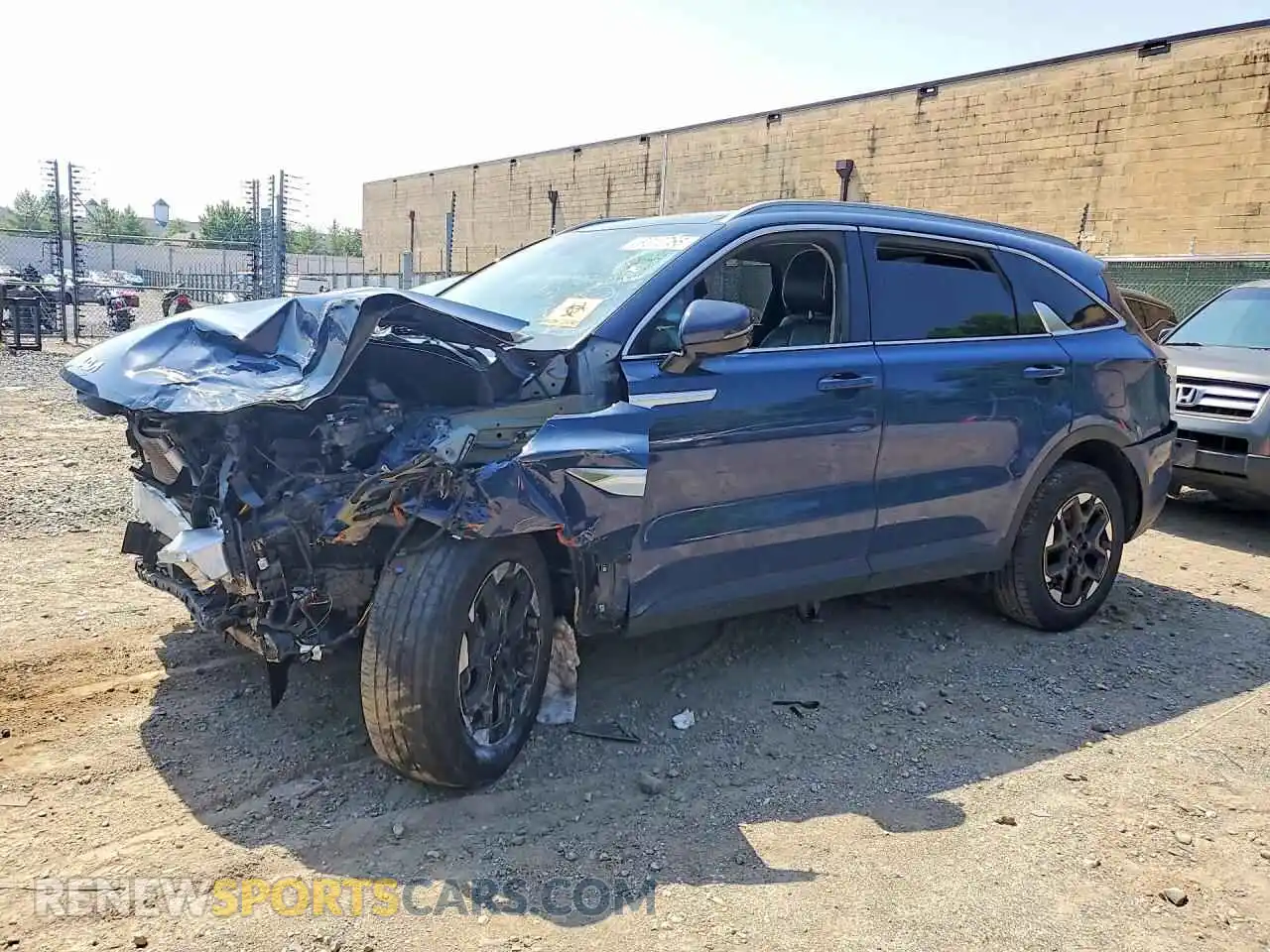 1 Photograph of a damaged car 5XYRLDJC7RG284703 KIA SORENTO 2024