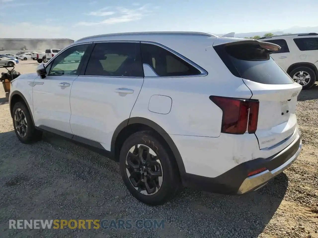 2 Photograph of a damaged car 5XYRLDJC7RG293692 KIA SORENTO 2024