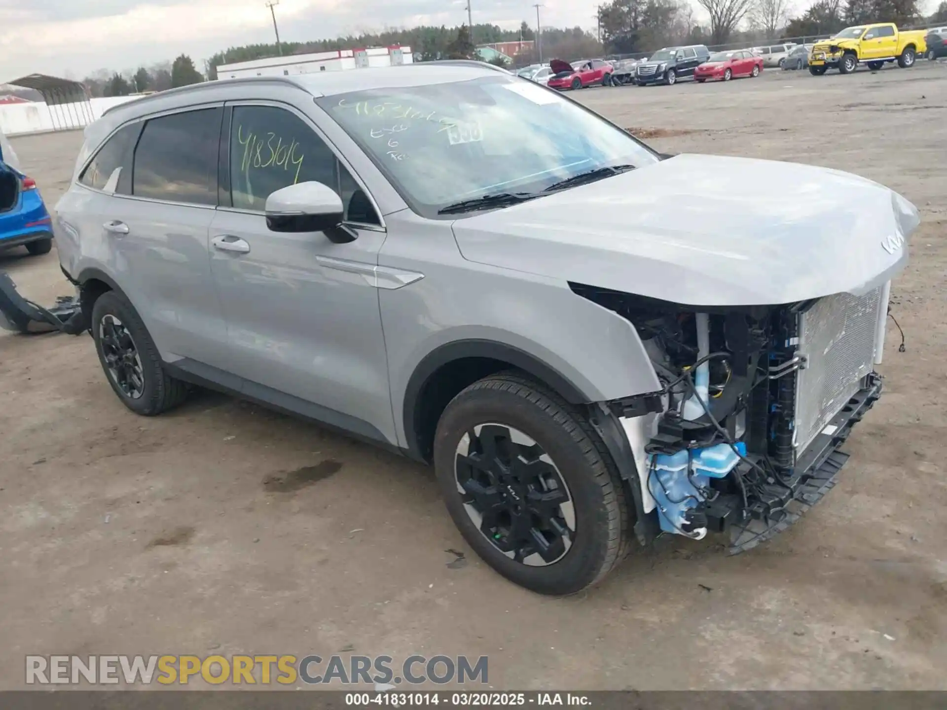 1 Photograph of a damaged car 5XYRLDJC9RG258376 KIA SORENTO 2024