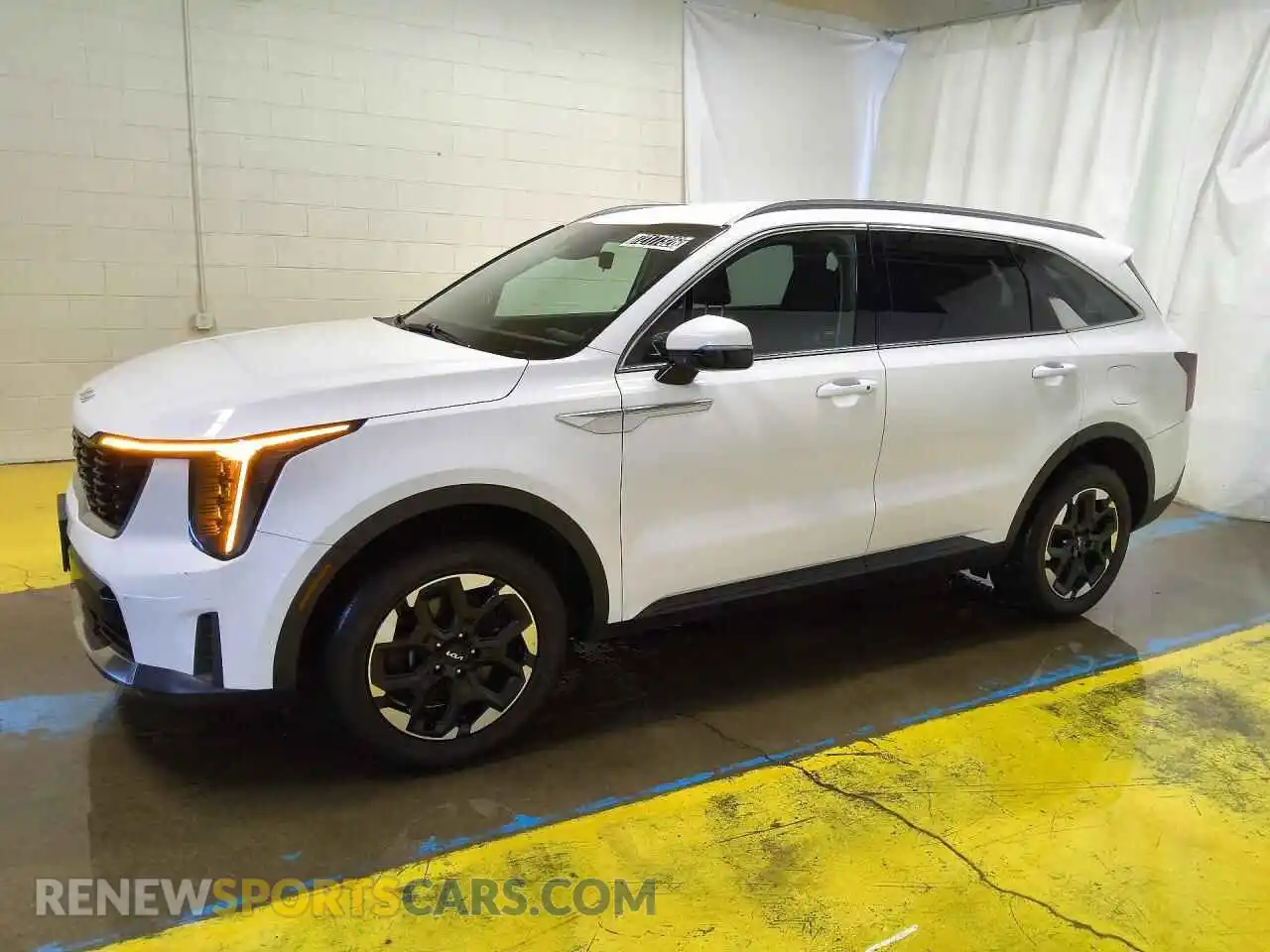 1 Photograph of a damaged car 5XYRLDJC9RG261200 KIA SORENTO 2024