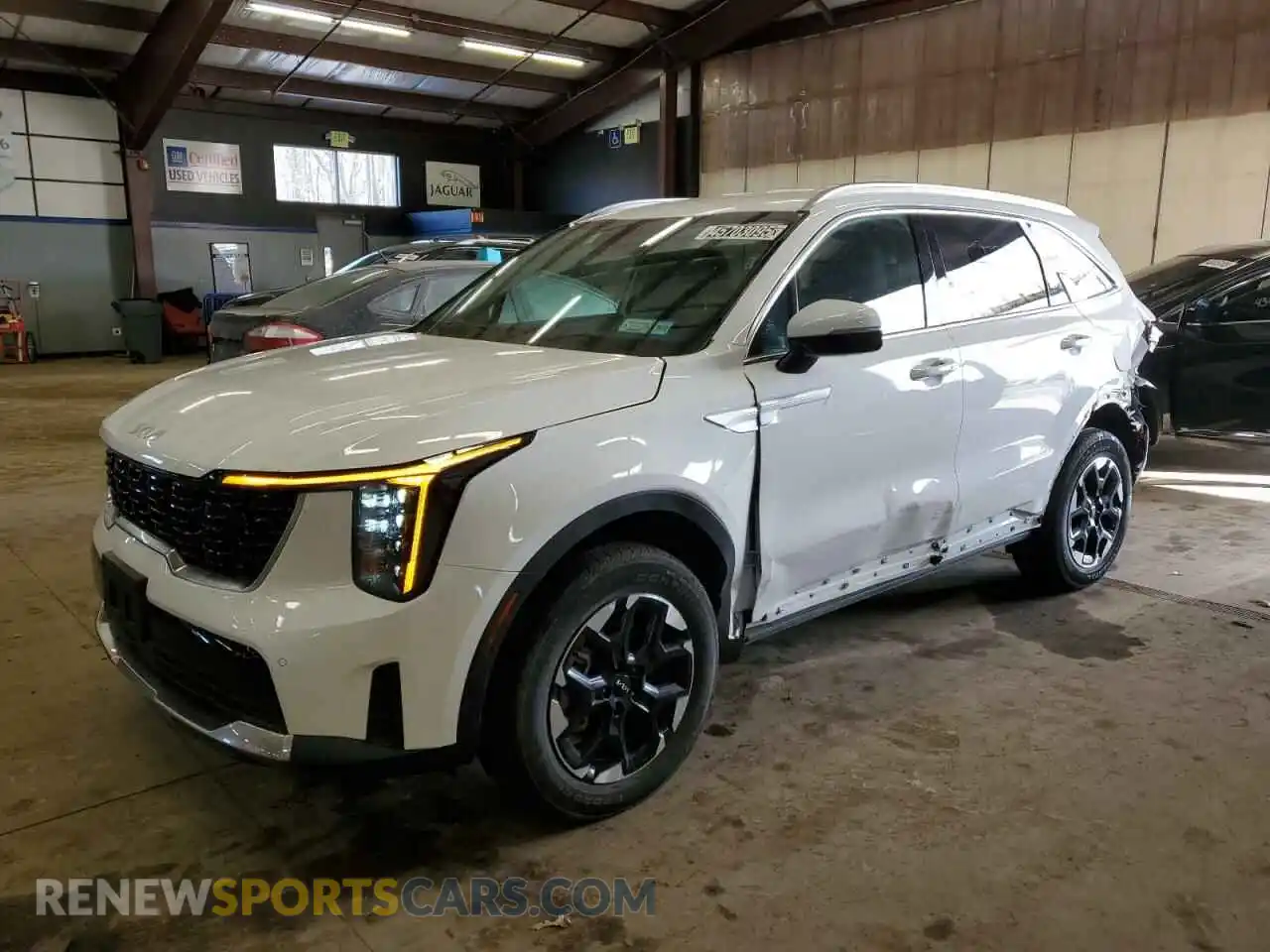 1 Photograph of a damaged car 5XYRLDJC9RG288400 KIA SORENTO 2024
