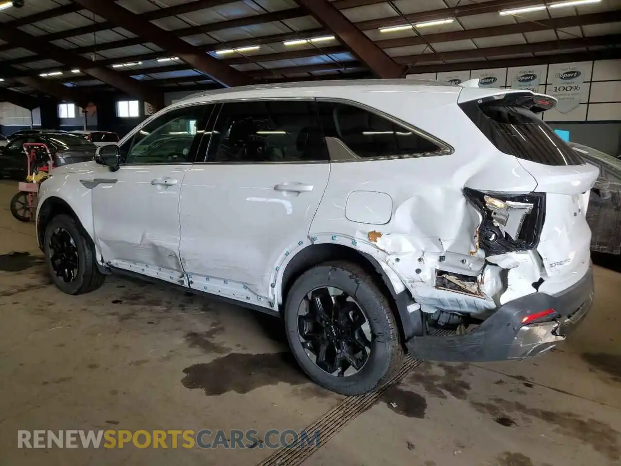 2 Photograph of a damaged car 5XYRLDJC9RG288400 KIA SORENTO 2024