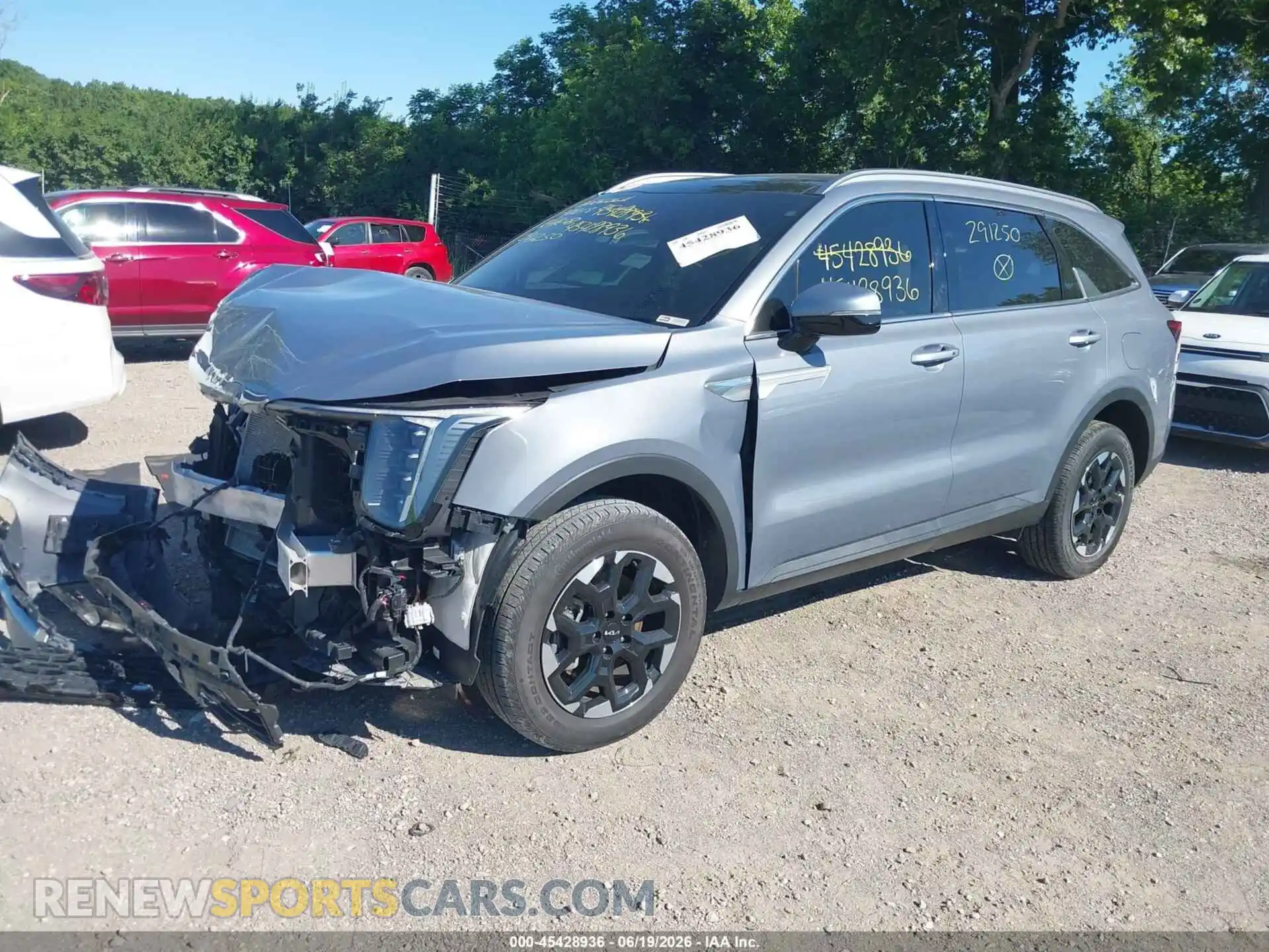 2 Photograph of a damaged car 5XYRLDJC9RG291250 KIA SORENTO 2024