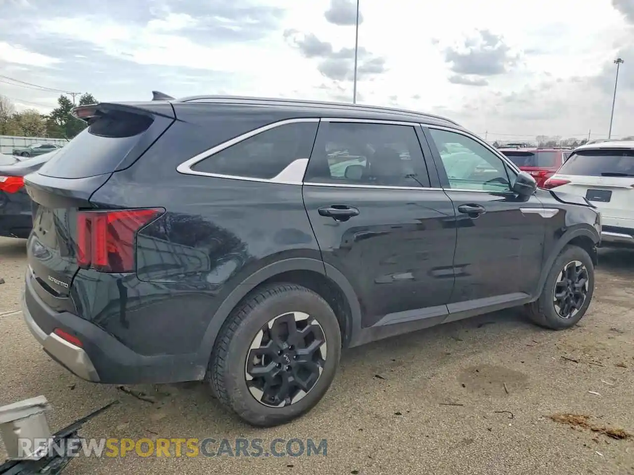 3 Photograph of a damaged car 5XYRLDJCXRG257088 KIA SORENTO 2024