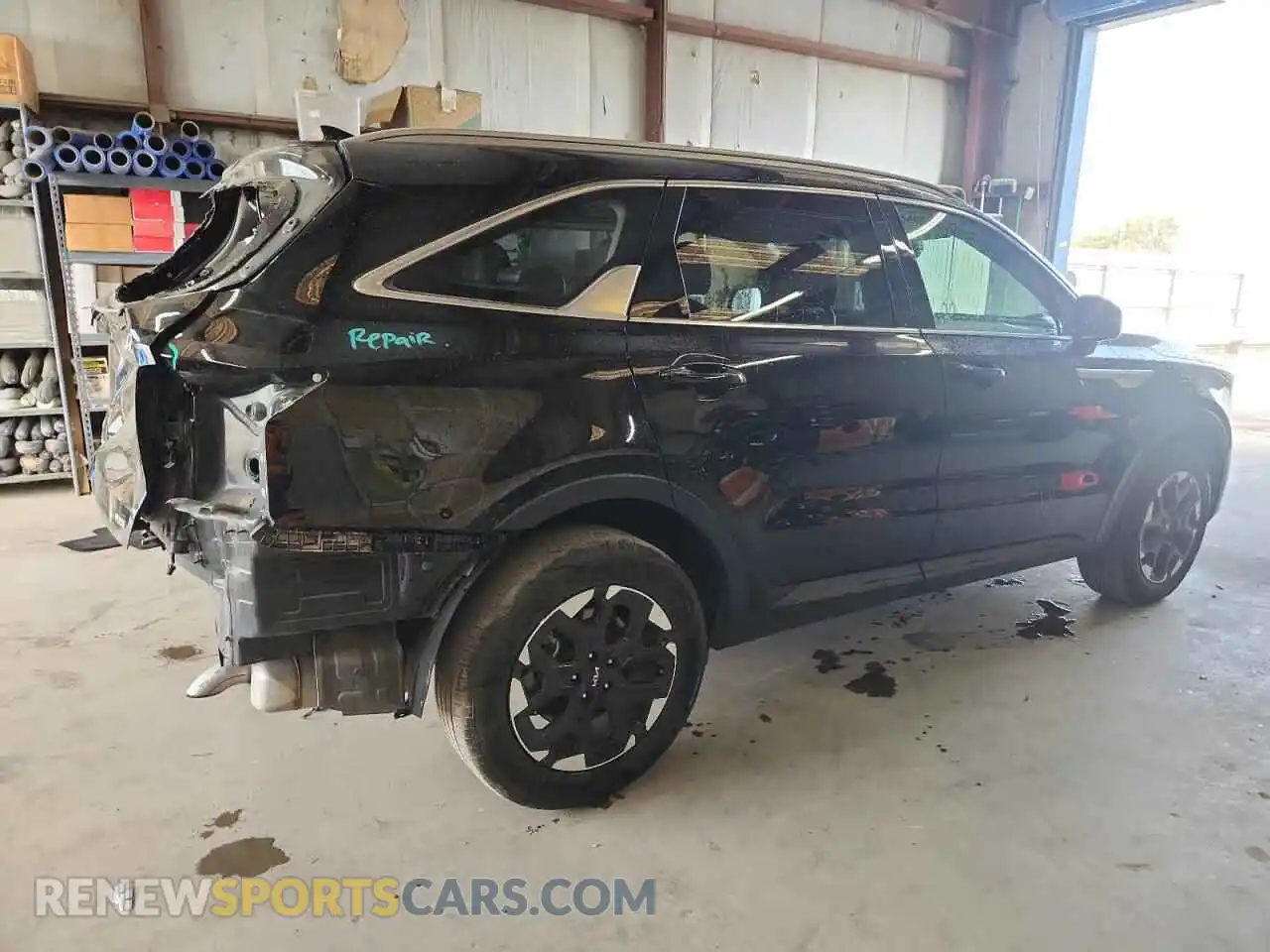 3 Photograph of a damaged car 5XYRLDJCXRG274540 KIA SORENTO 2024