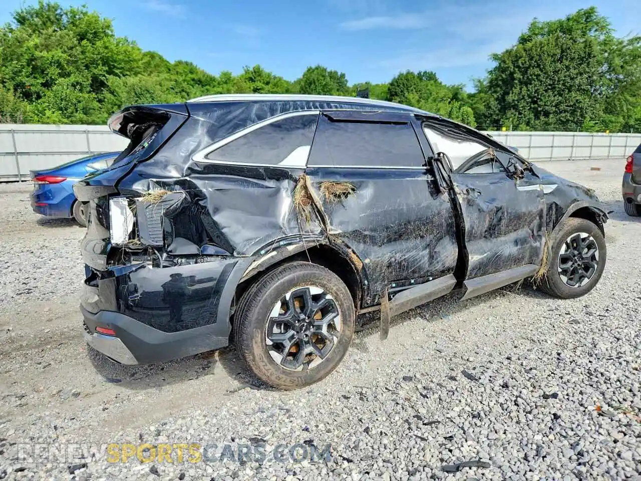 3 Photograph of a damaged car 5XYRLDJCXRG278992 KIA SORENTO 2024