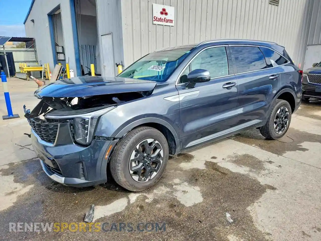 1 Photograph of a damaged car 5XYRLDJCXRG293198 KIA SORENTO 2024