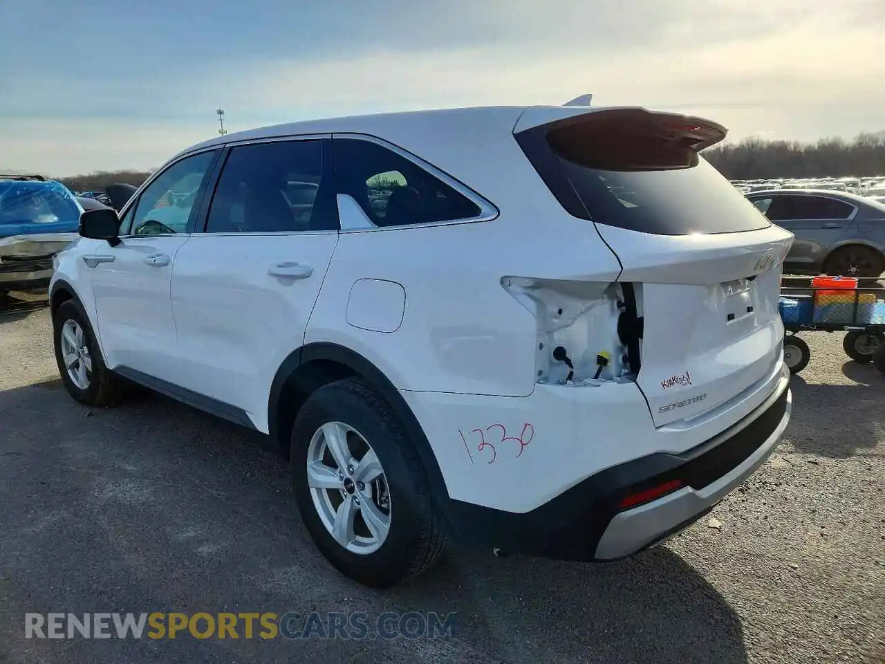 2 Фотография поврежденного автомобиля 5XYRG4JC3SG389829 KIA SORENTO 2025
