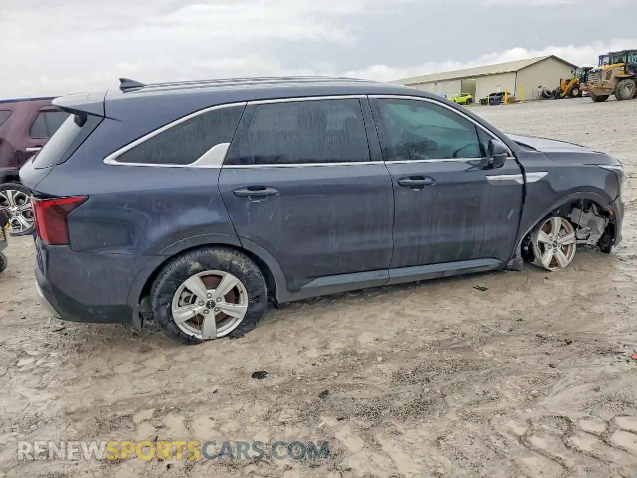 3 Photograph of a damaged car 5XYRG4JC5SG364446 KIA SORENTO 2025