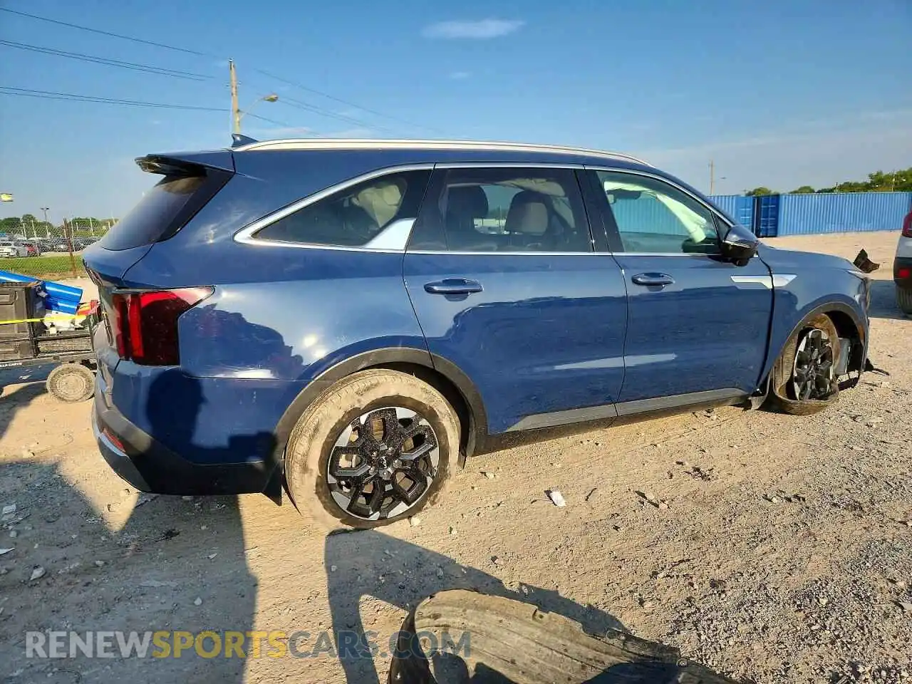 3 Photograph of a damaged car 5XYRL4JC2SG337166 KIA SORENTO 2025