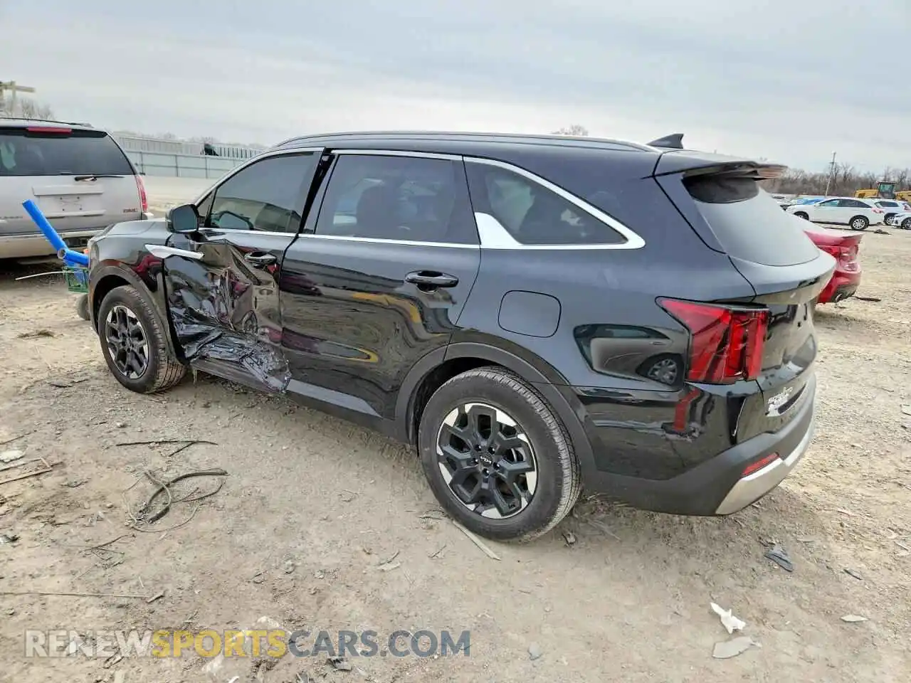 2 Photograph of a damaged car 5XYRL4JC4SG378110 KIA SORENTO 2025