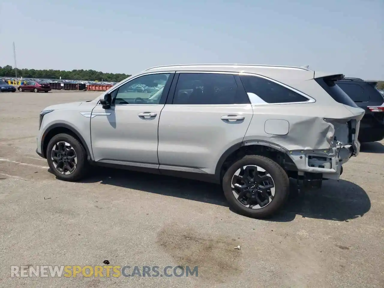 2 Photograph of a damaged car 5XYRLDJC3SG372539 KIA SORENTO 2025