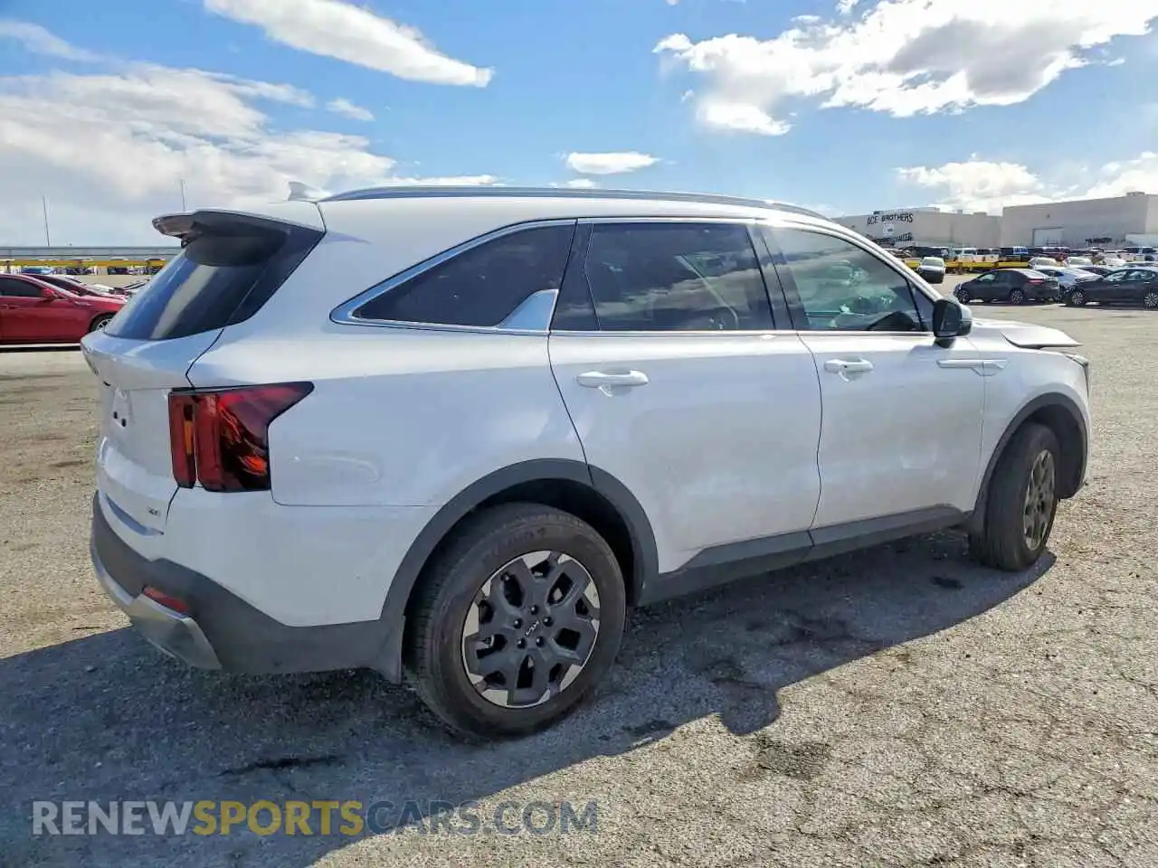 3 fotografías del automóvil dañado 5XYRLDJC3SG384786 KIA SORENTO 2025