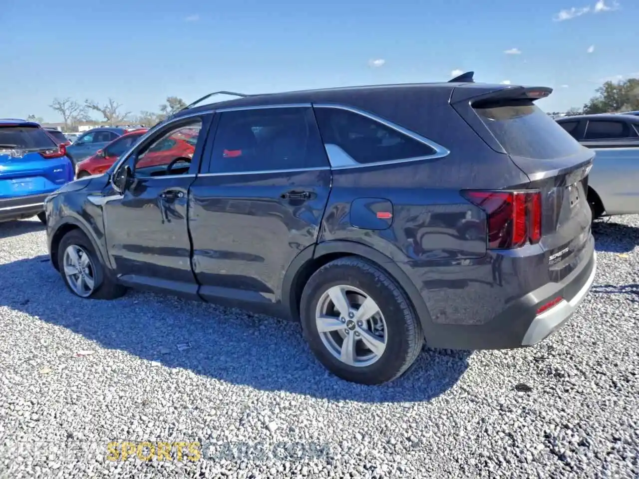 2 Photograph of a damaged car 5XYRG4JC1TG415247 KIA SORENTO 2026