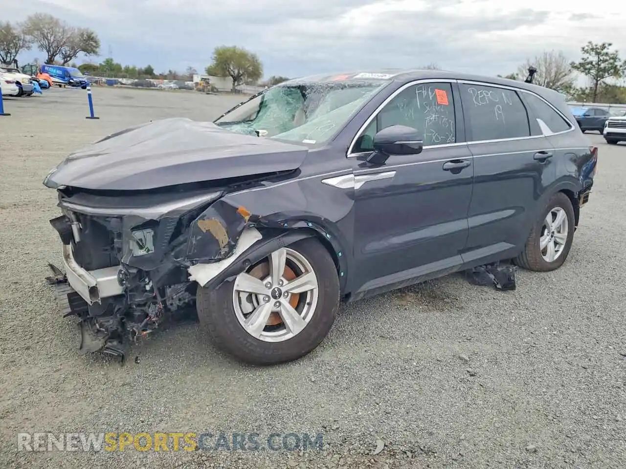 1 Photograph of a damaged car 5XYRG4JC3TG423690 KIA SORENTO 2026