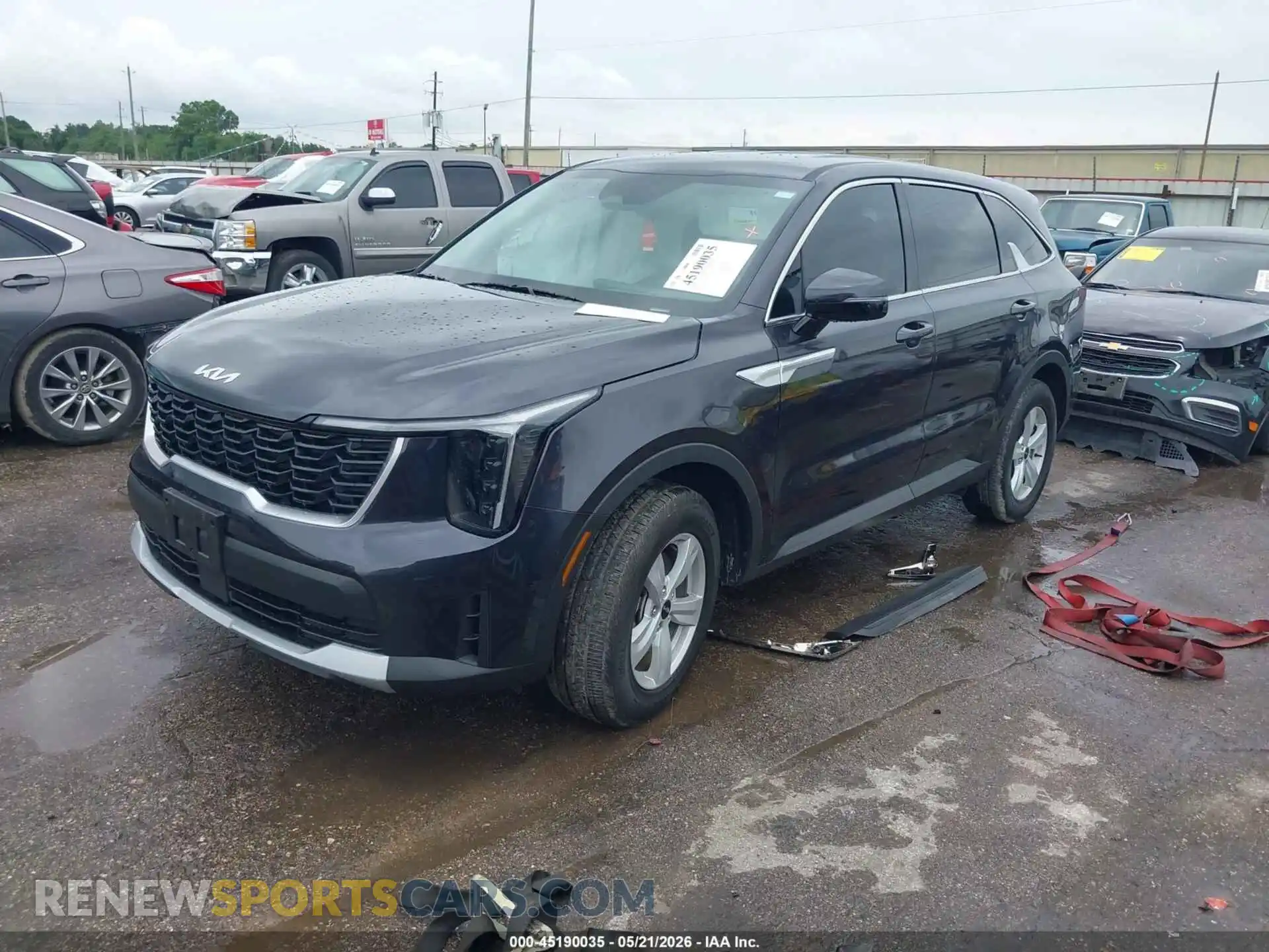 2 Photograph of a damaged car 5XYRG4JC7TG442243 KIA SORENTO 2026
