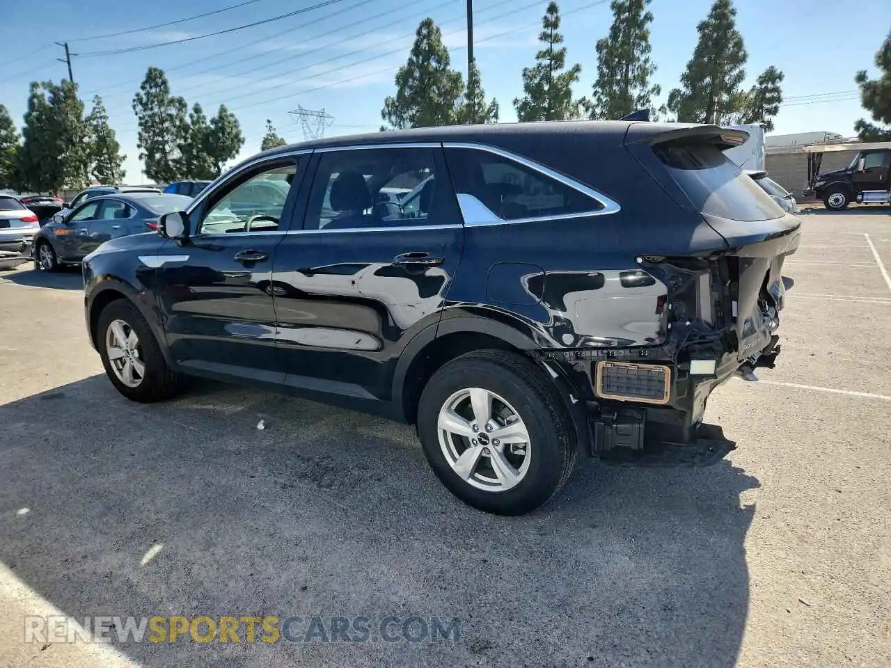 2 Photograph of a damaged car 5XYRG4JC8TG419862 KIA SORENTO 2026
