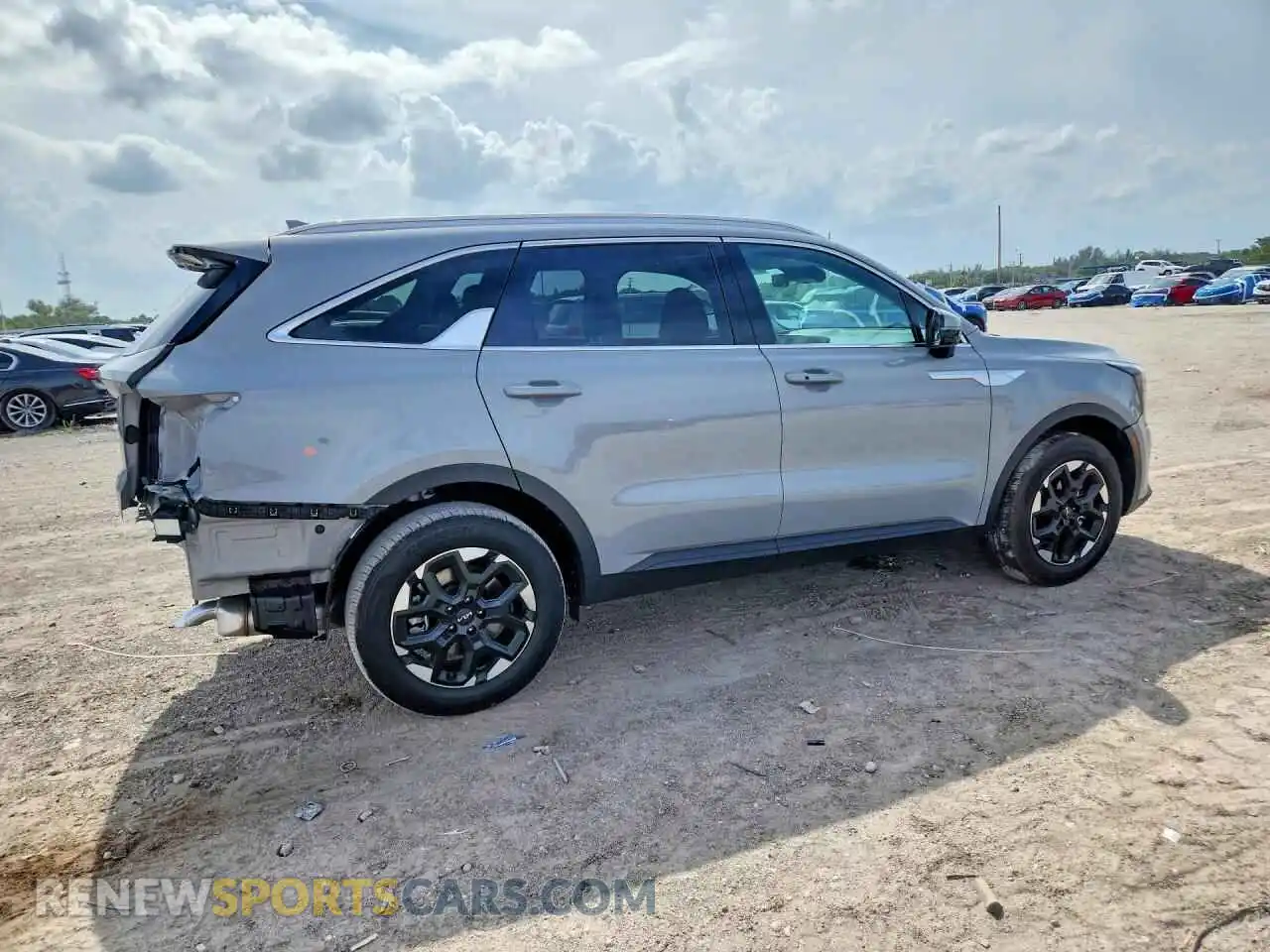3 Photograph of a damaged car 5XYRL4JC0TG470204 KIA SORENTO 2026