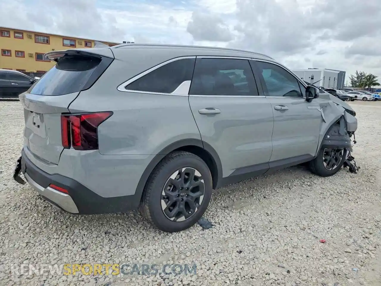 3 Photograph of a damaged car 5XYRL4JC7TG437863 KIA SORENTO 2026