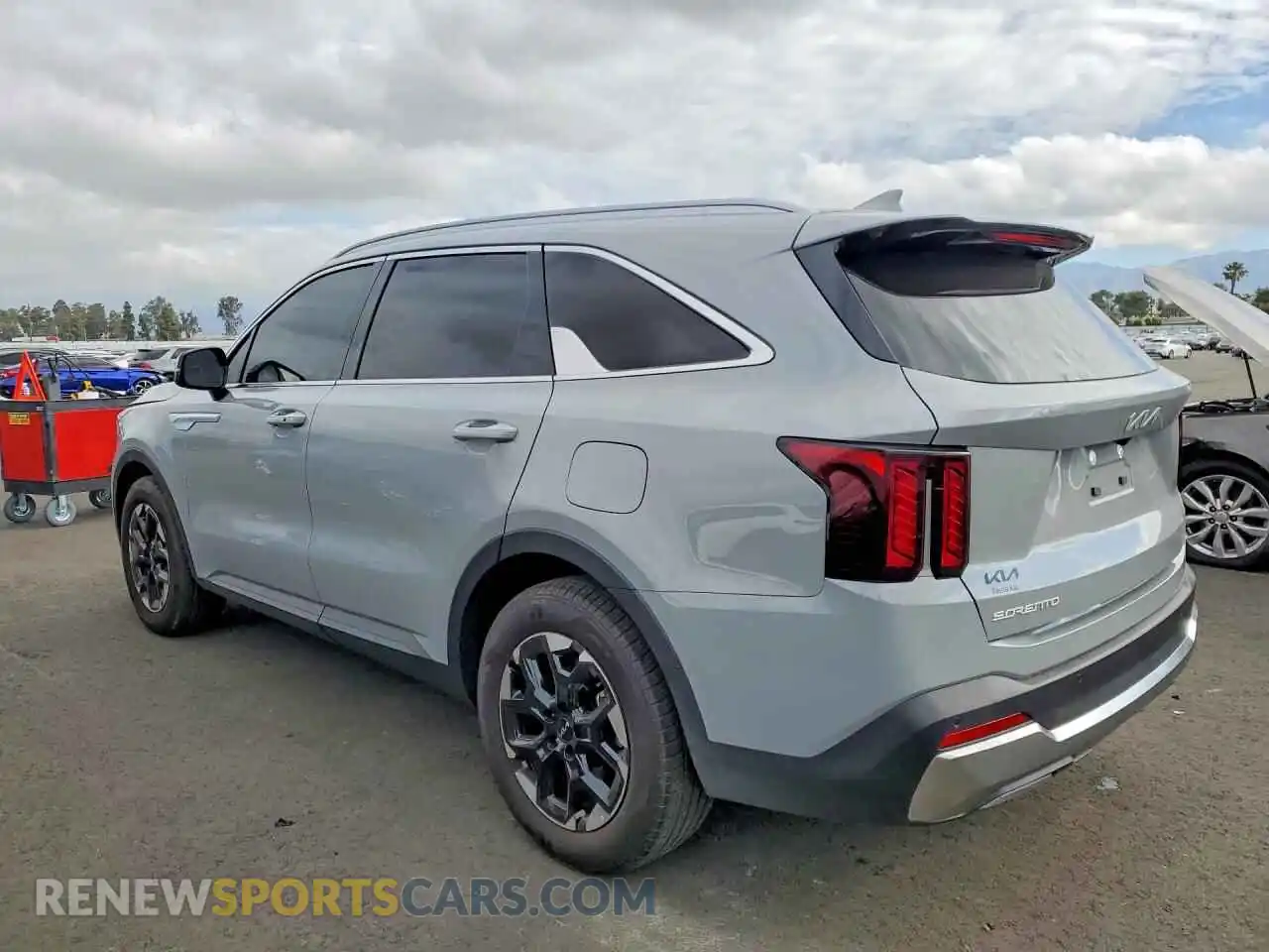 2 Photograph of a damaged car 5XYRL4JC9TG427853 KIA SORENTO 2026