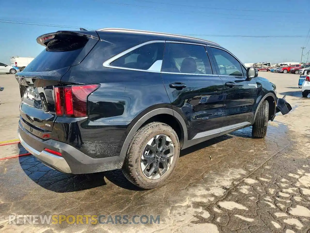 3 Фотография поврежденного автомобиля 5XYRLDJC8TG445745 KIA SORENTO 2026