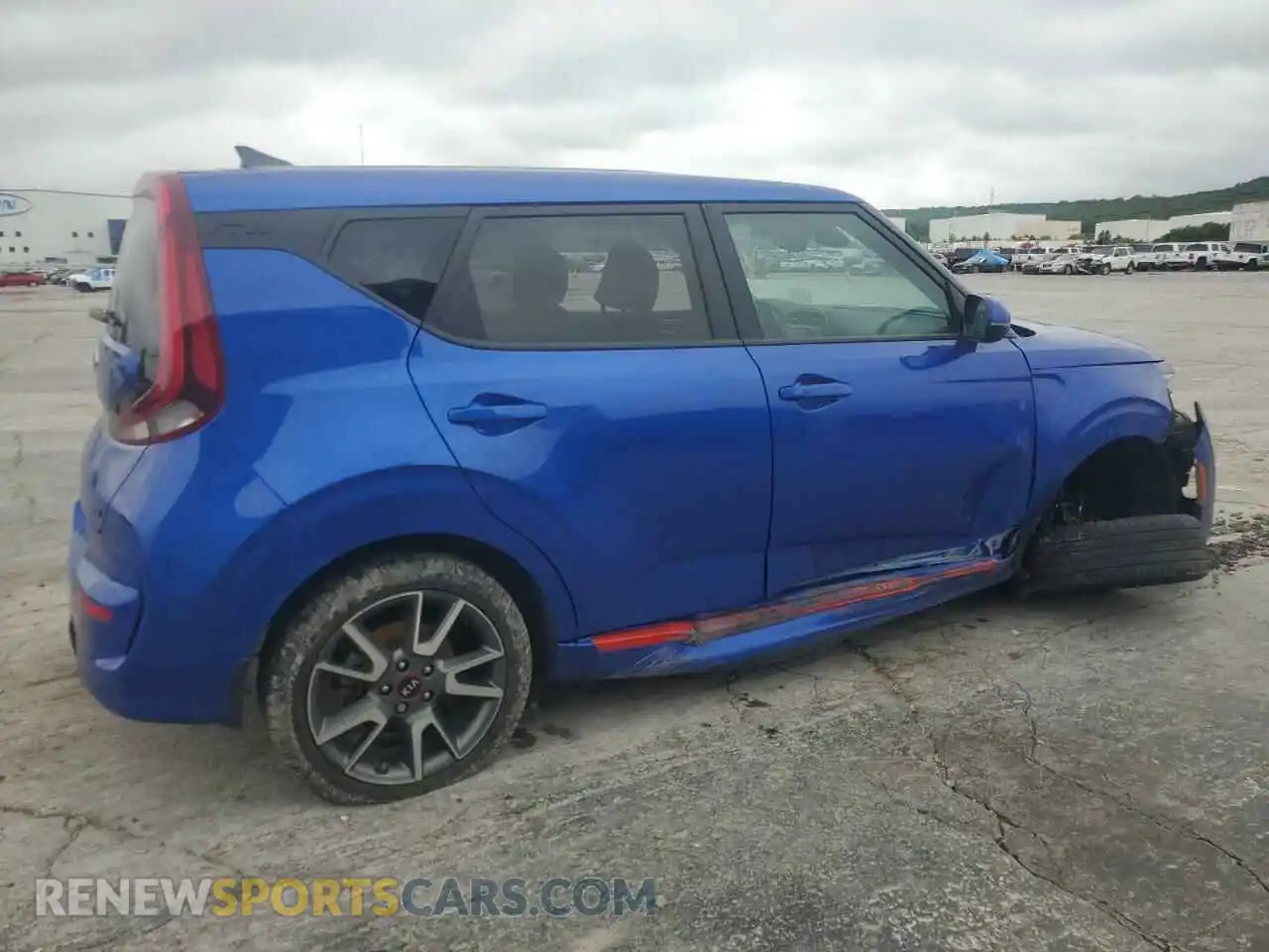 3 fotografías del automóvil dañado KNDJ53AF6L7103817 KIA SOUL 2020