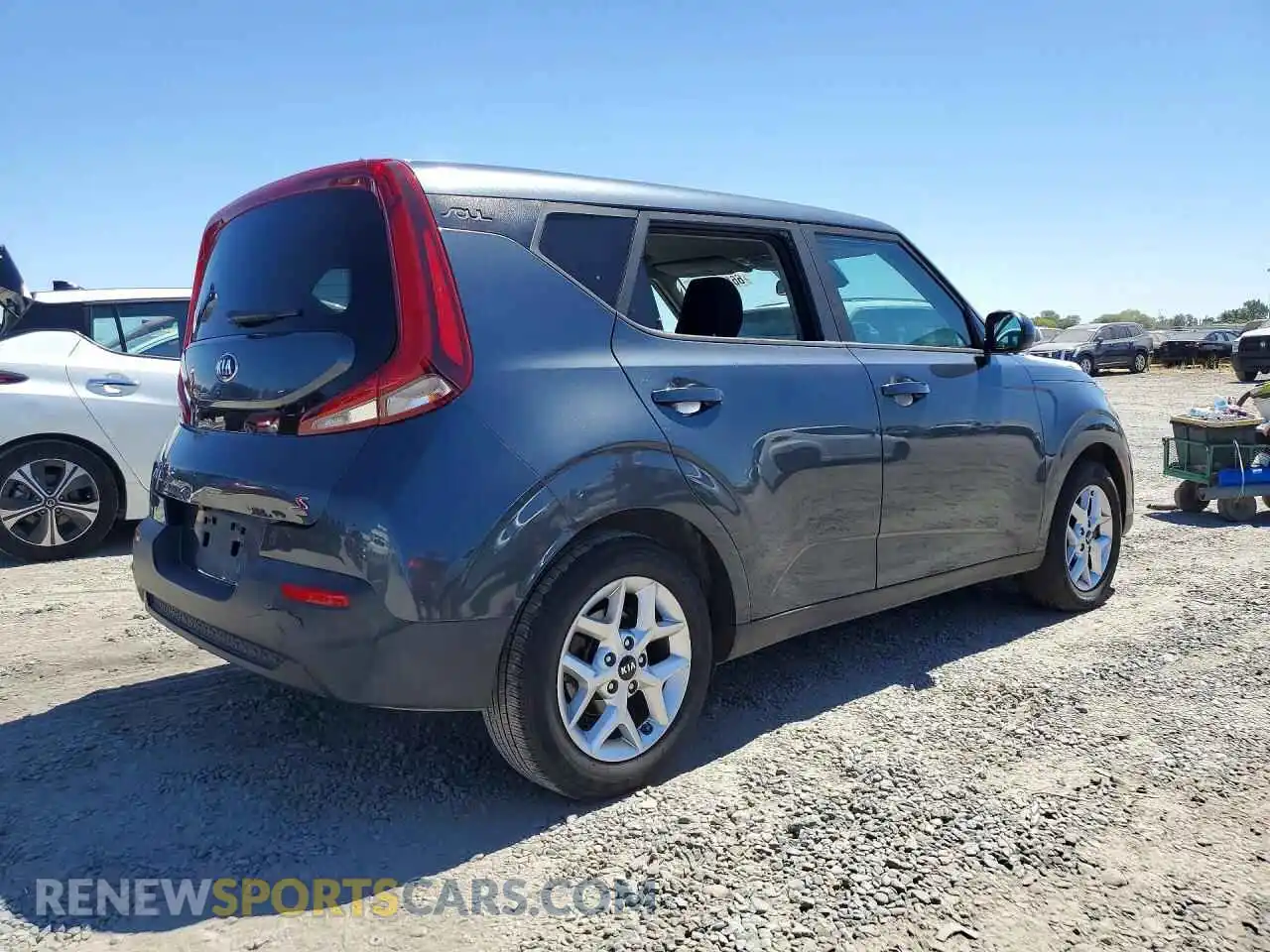 3 Photograph of a damaged car KNDJ23AU4M7772385 KIA SOUL 2021