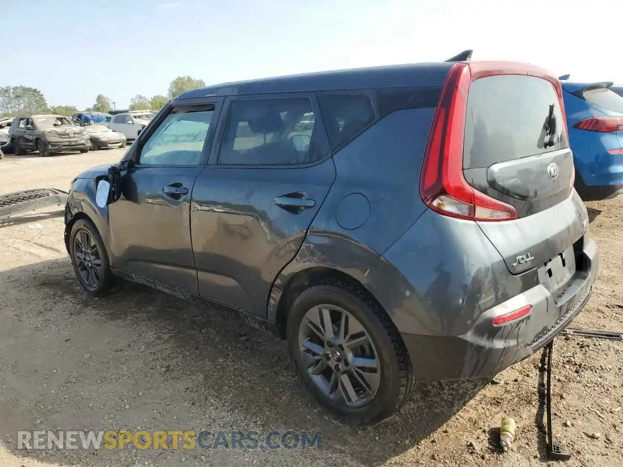 2 Photograph of a damaged car KNDJ33AU4M7740940 KIA SOUL 2021
