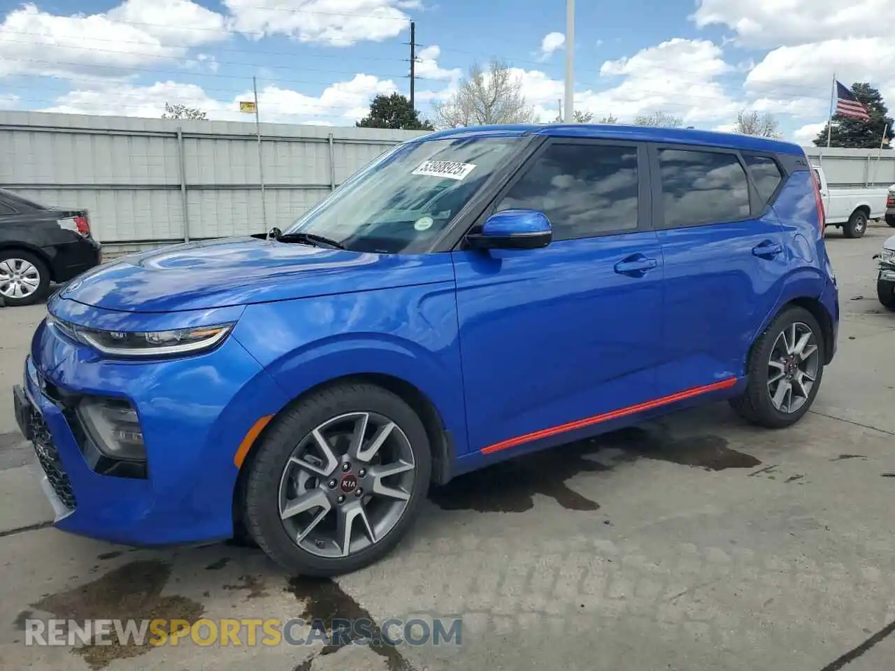 1 Photograph of a damaged car KNDJ53AF0M7741885 KIA SOUL 2021