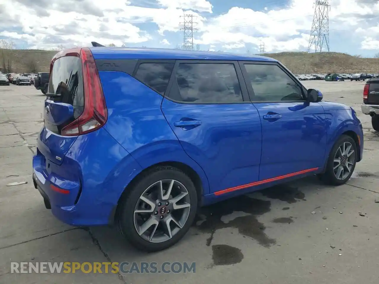 3 Photograph of a damaged car KNDJ53AF0M7741885 KIA SOUL 2021