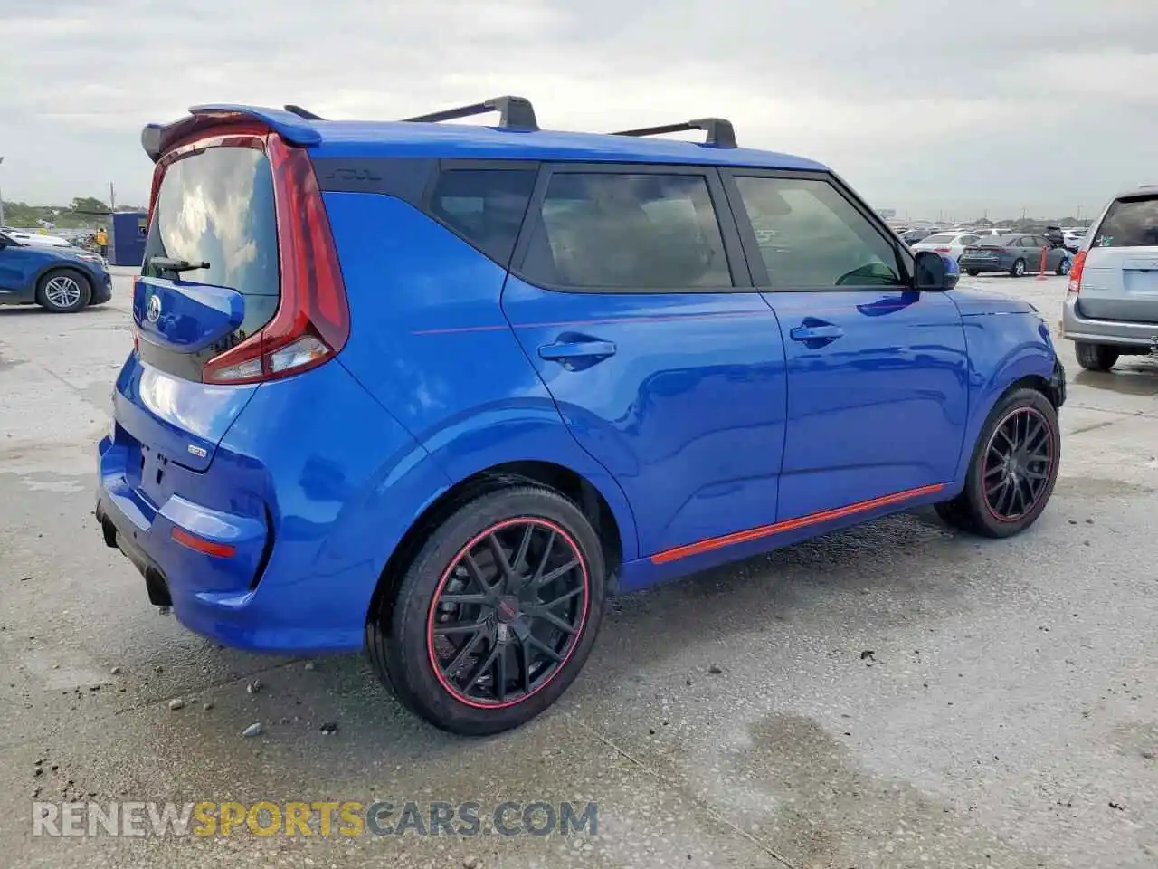 3 Photograph of a damaged car KNDJ53AF2M7759742 KIA SOUL 2021